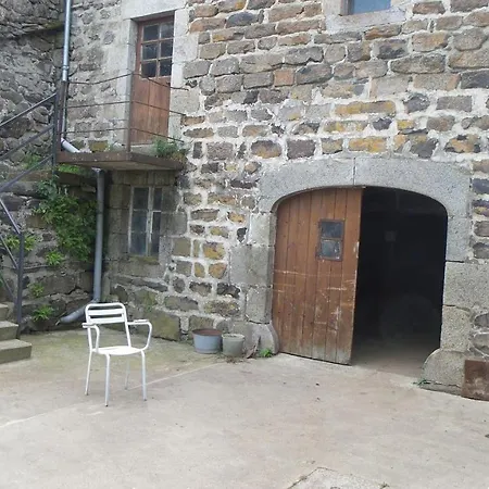 Maison De Famille Au Plateau Du Mezenc