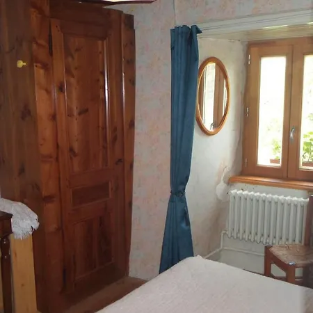 Maison De Famille Au Plateau Du Mezenc بيت للعطل Les Vastres