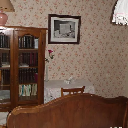 Maison De Famille Au Plateau Du Mezenc Feriehus Les Vastres