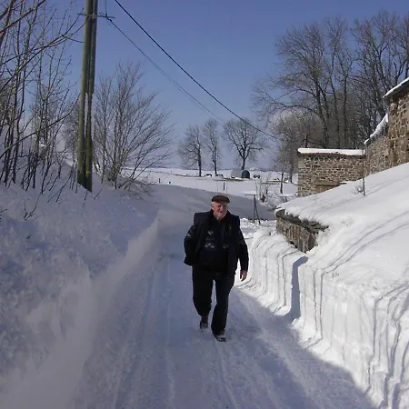 Maison De Famille Au Plateau Du Mezenc بيت للعطل *