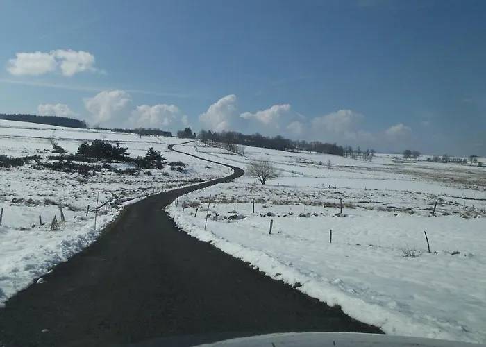 Maison De Famille Au Plateau Du Mezenc Дом отдыха *