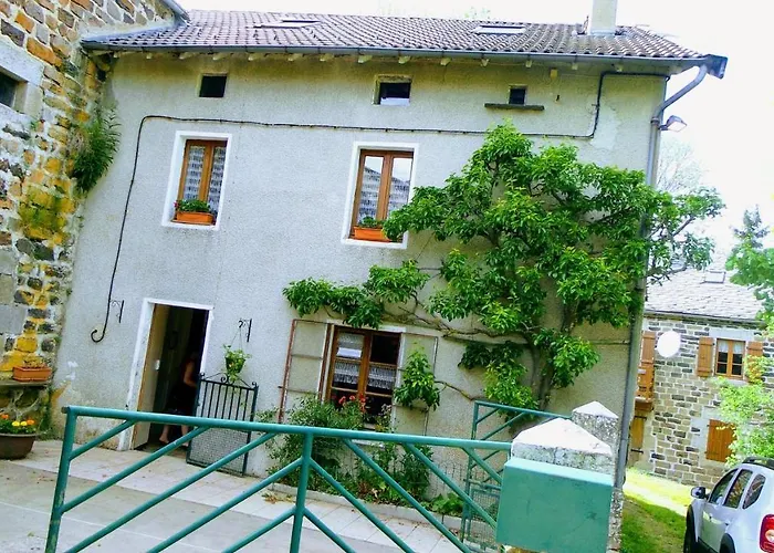Maison De Famille Au Plateau Du Mezenc