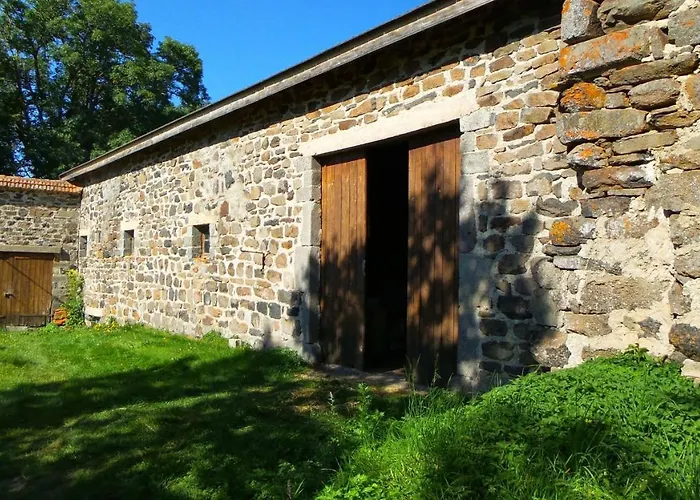 Дом отдыха Maison De Famille Au Plateau Du Mezenc